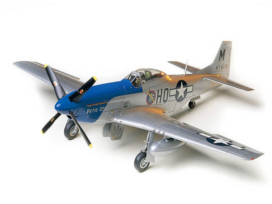 Tamiya 1:48 North American P-51D Mustang - 61040