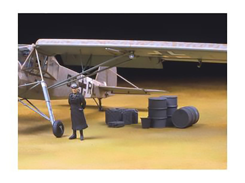 Tamiya 1:48 Fieseler FI 156C Storch - 61100