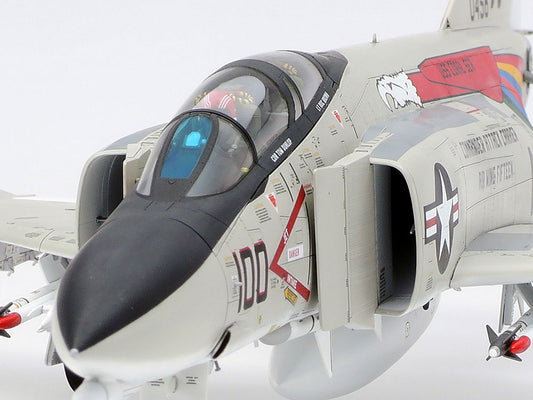 Tamiya 1/48 F-4B Phantom II - Loaded Dice