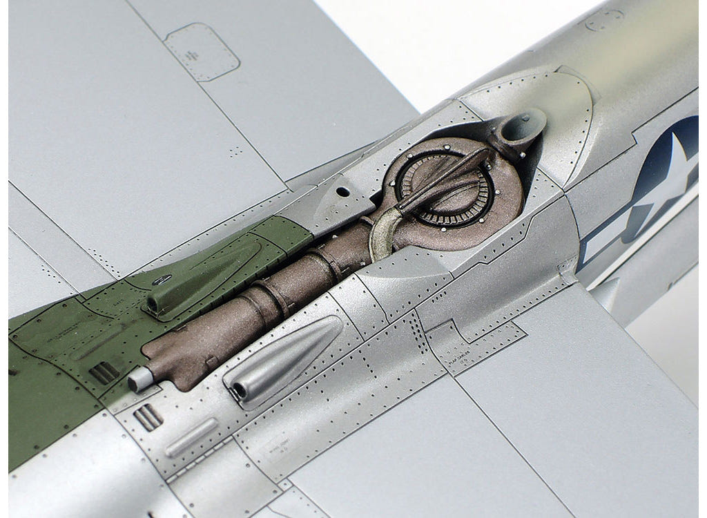 Tamiya 1:48 Lockheed P-38 J Lightning - 61123