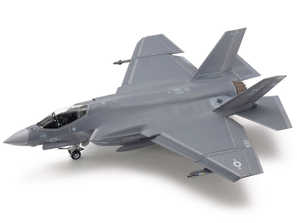 Tamiya 1/48 F-35C Lightning II - Loaded Dice