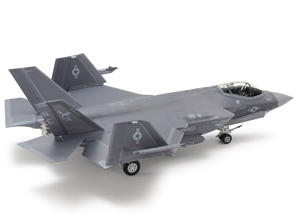 Tamiya 1/48 F-35C Lightning II - Loaded Dice