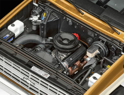 Revell 1985 Chevrolet K5 Blazer: Stranger Things 1:25 Scale - Loaded Dice