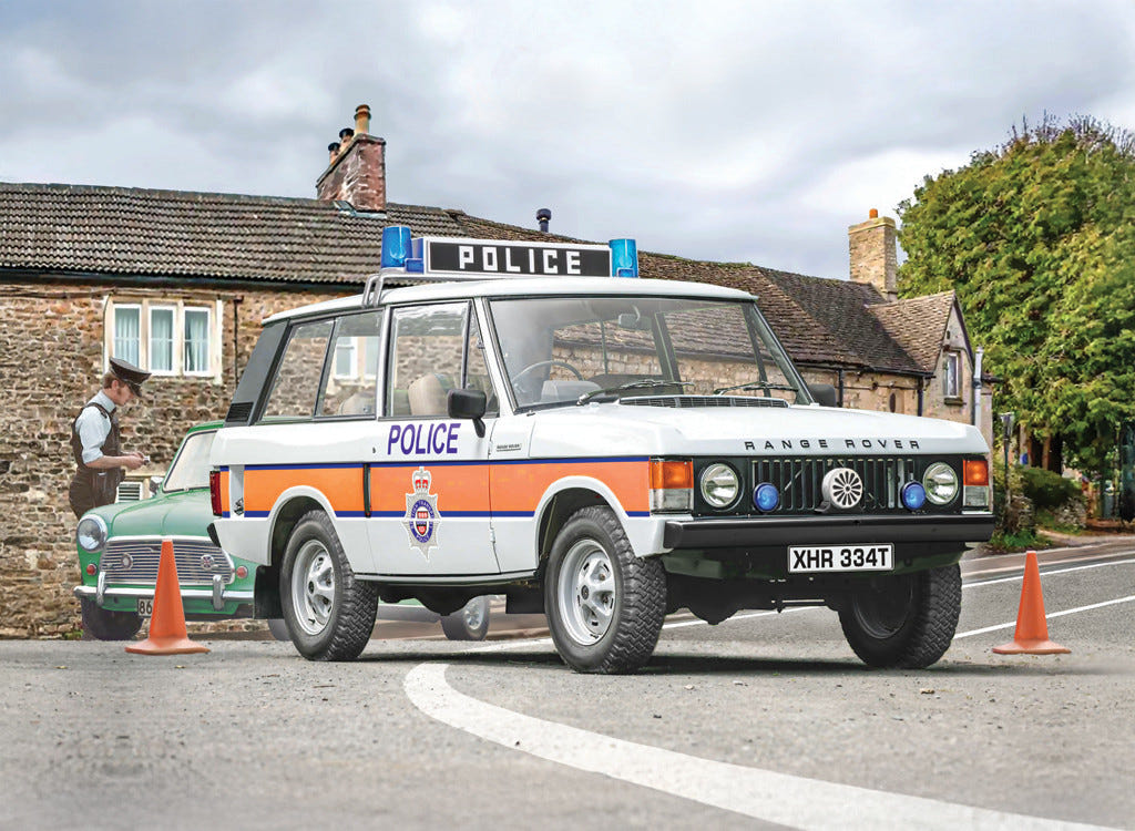 Italeri 1:24 Range Rover Police Car - 93661