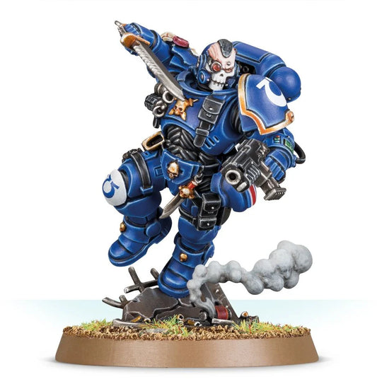 Space Marines: Primaris Lieutenant in Reiver Armour - Loaded Dice