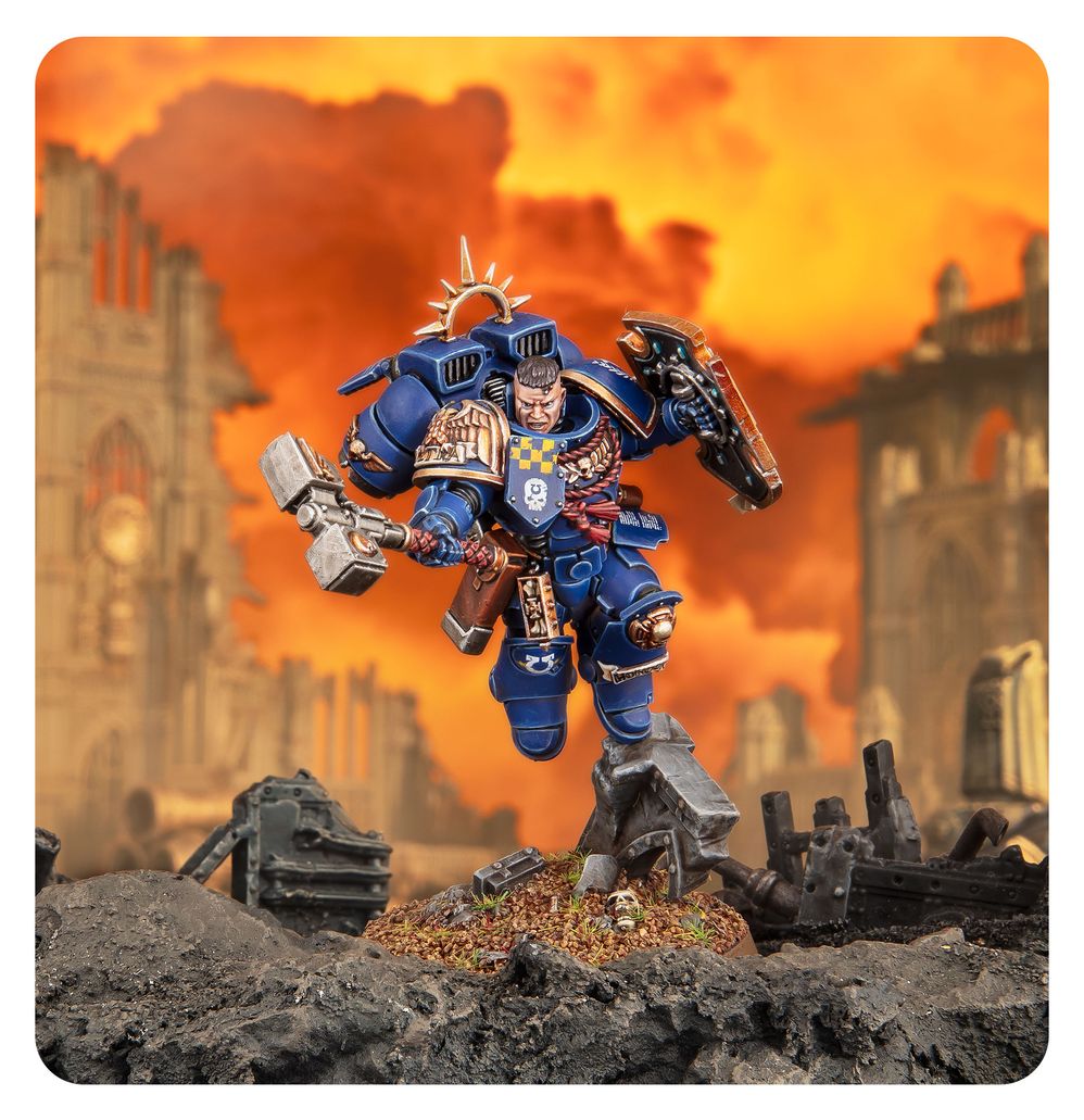 Space Marines: Captain with Jump Pack & Relic Shield - Loaded Dice