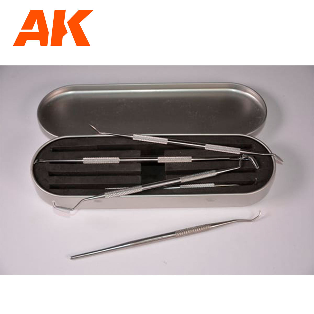 AK Interactive Carving Tools Box AK9005 - Loaded Dice Barry Vale of Glamorgan CF64 3HD