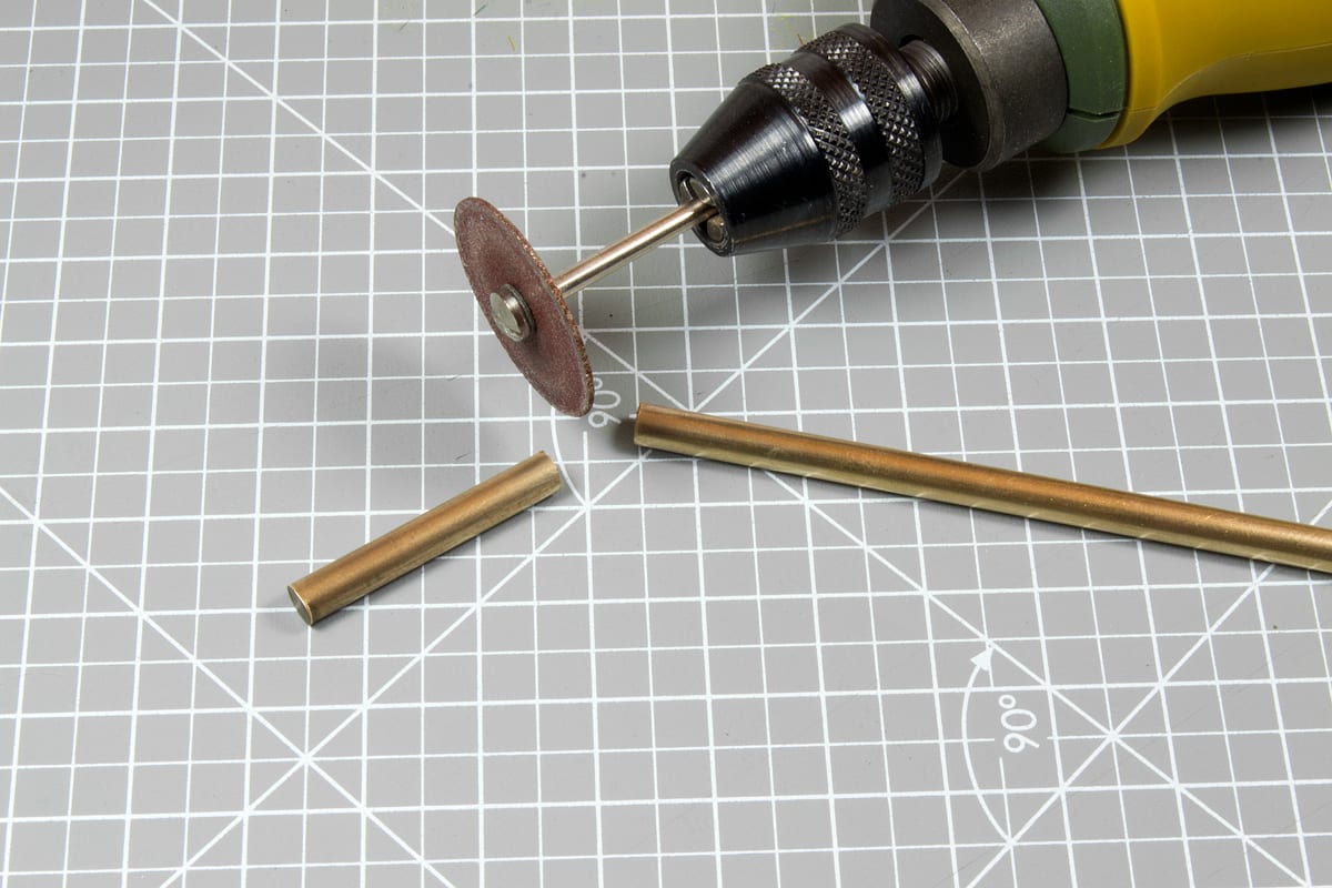 AK Interactive - Brass Pipes 3.0mm, 2 Units AK9123 - Loaded Dice