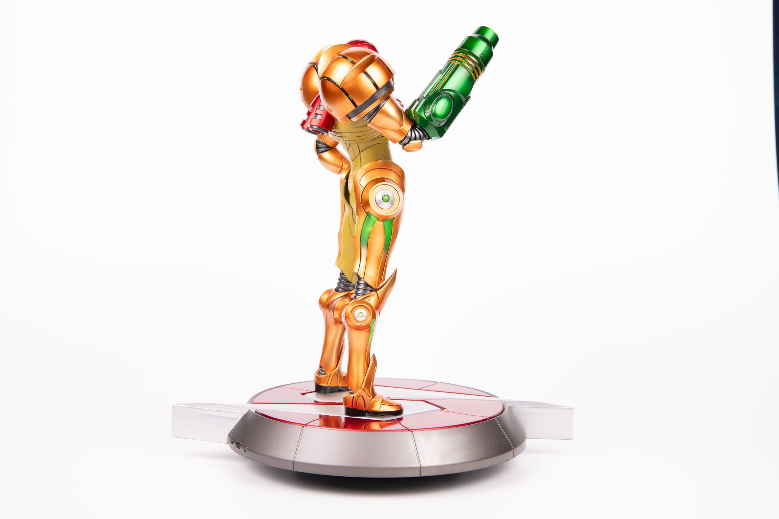Metroid Prime Samus Varia Suit Statue Collector's Edition