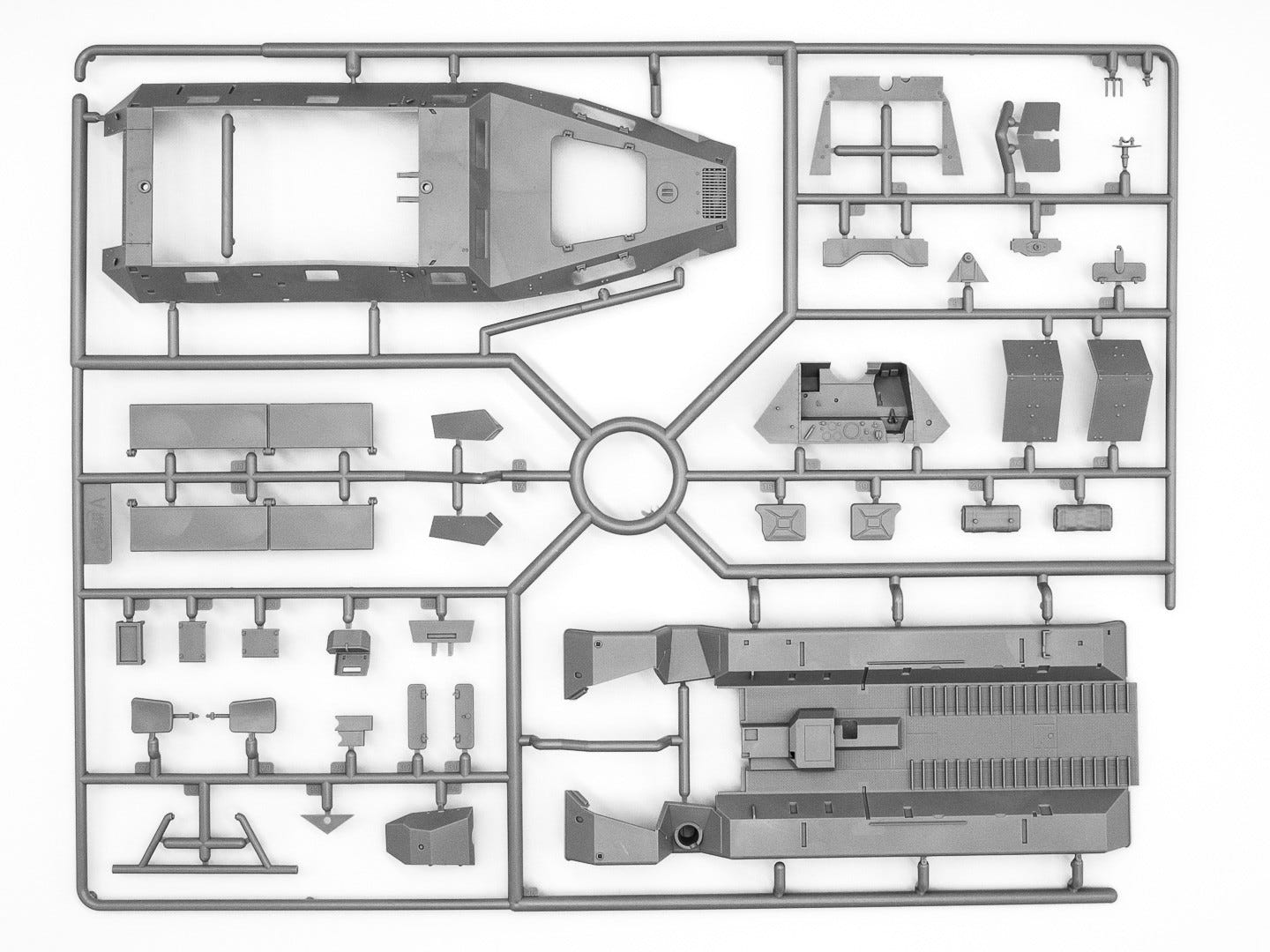 ICM 1:35 ‘Stuka zu Fuß’ Sd.Kfz. 251/1 Ausf.B WWII German MLRS - ICM35107