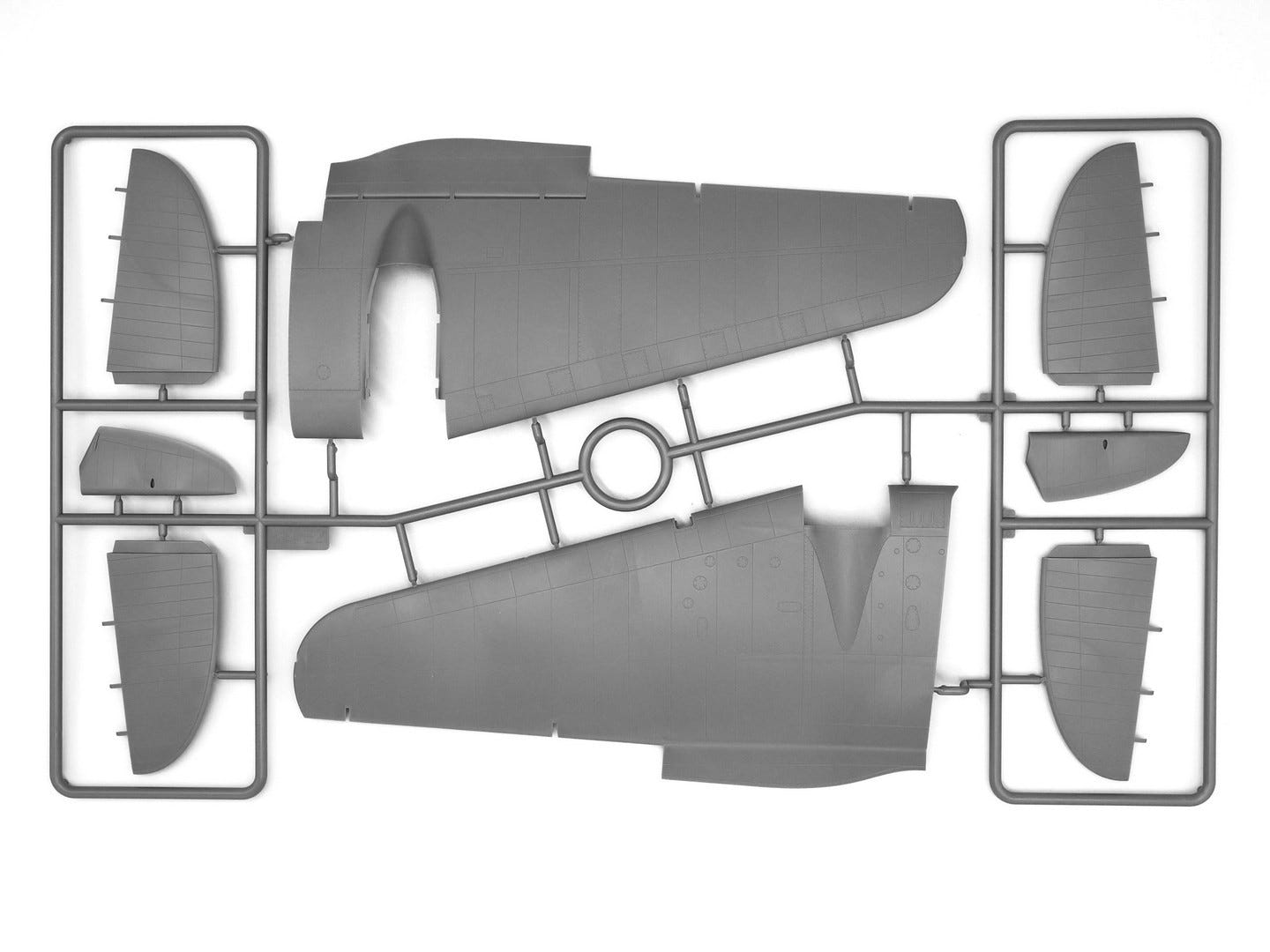 ICM 1:48 Captured Heinkel' He 111H-20 Bomber - ICM48268