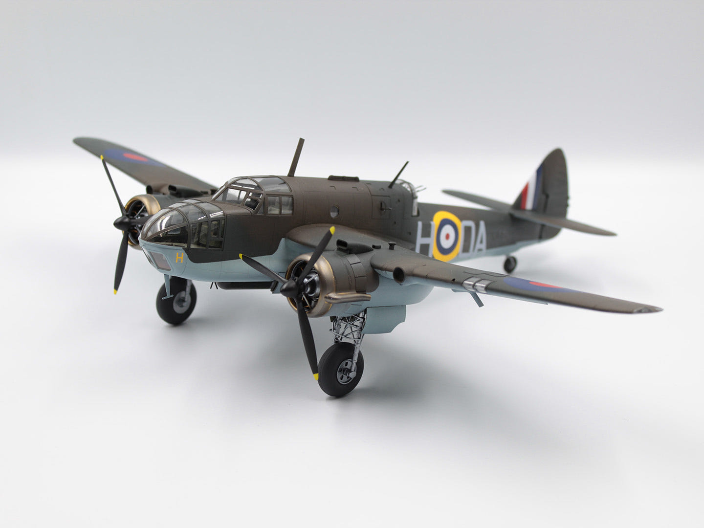 ICM 1:48 Bristol Beaufort Mk.I WWII British Torpedo-Bomber - ICM48310