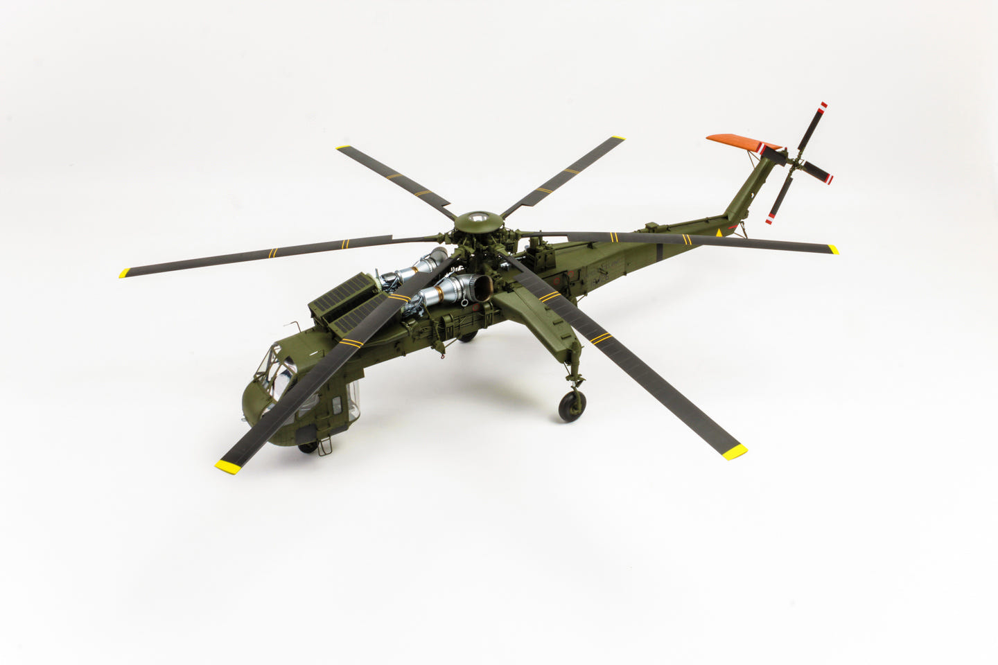 ICM 1:35 Sikorsky CH-54A Tarhe U.S. Heavy Helicopter - ICM53054