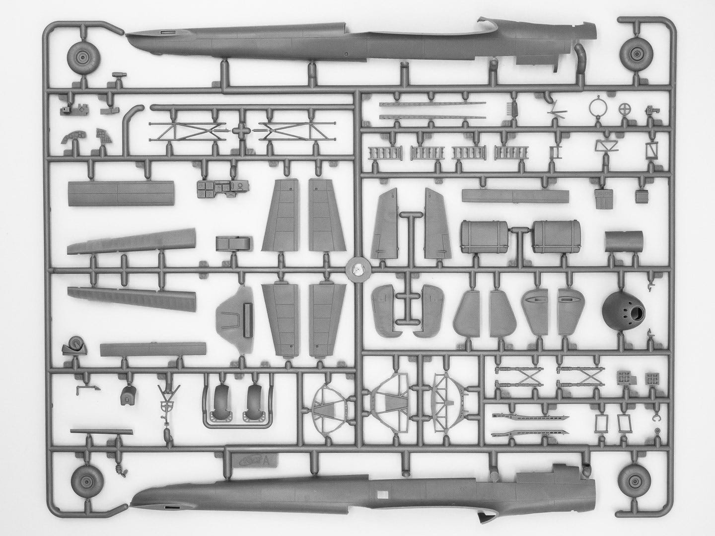 ICM 1:72 Set of 3 Luftwaffe Night Fighters (Bf 109E-4 / Do 172-10 Kauz II / Fw 189A-1) - ICM72209