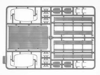 ICM 1:35 WWII U.S. Military Vehicles G7117 / Studebaker US6-U3 / Studebaker US6-U5 (Set of 3 Trucks) - ICMDS3528