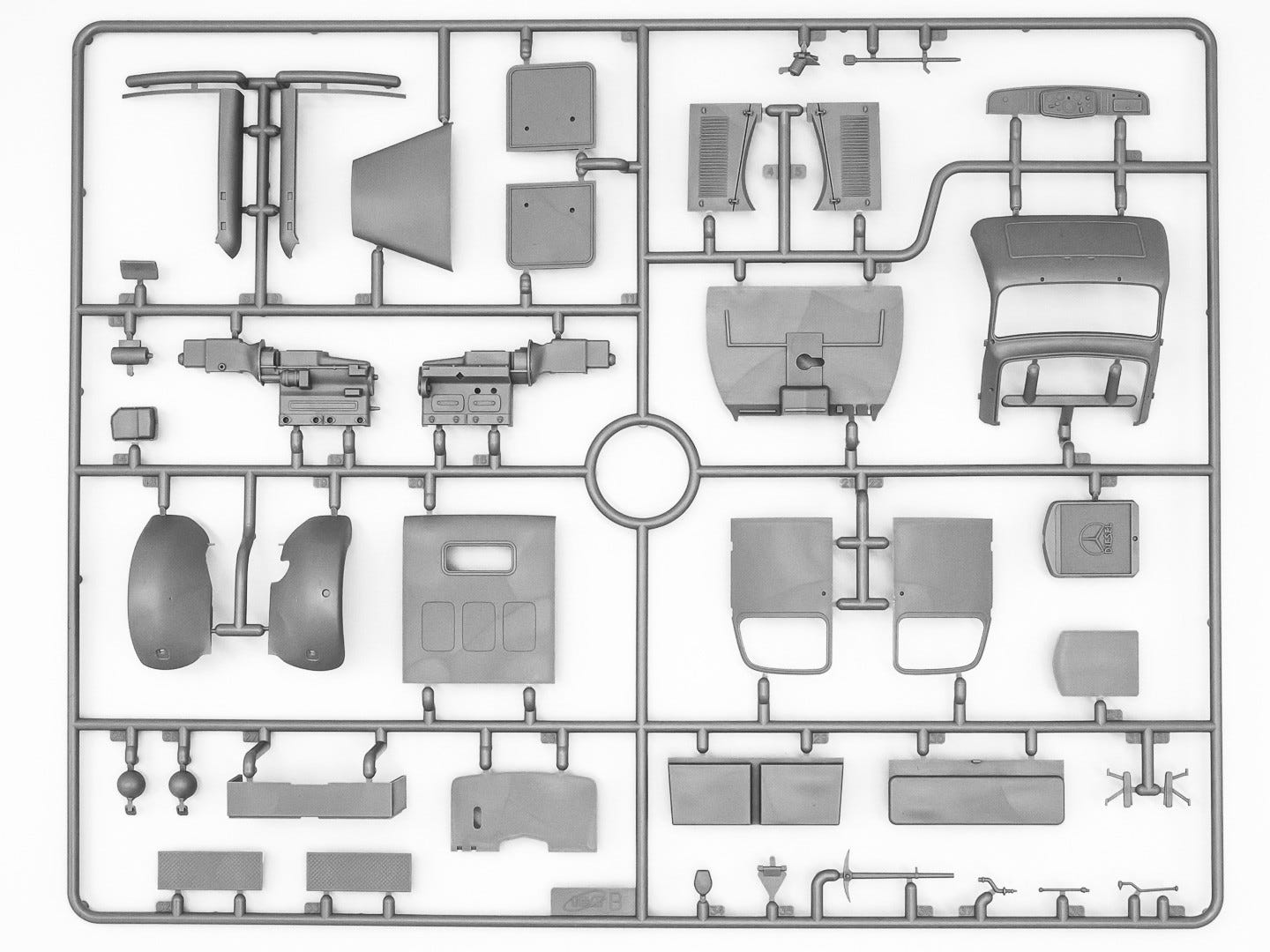 ICM 1:35 Vehicles of the DAK German WWII Afrika Korps (Set of 3) - ICMDS3529