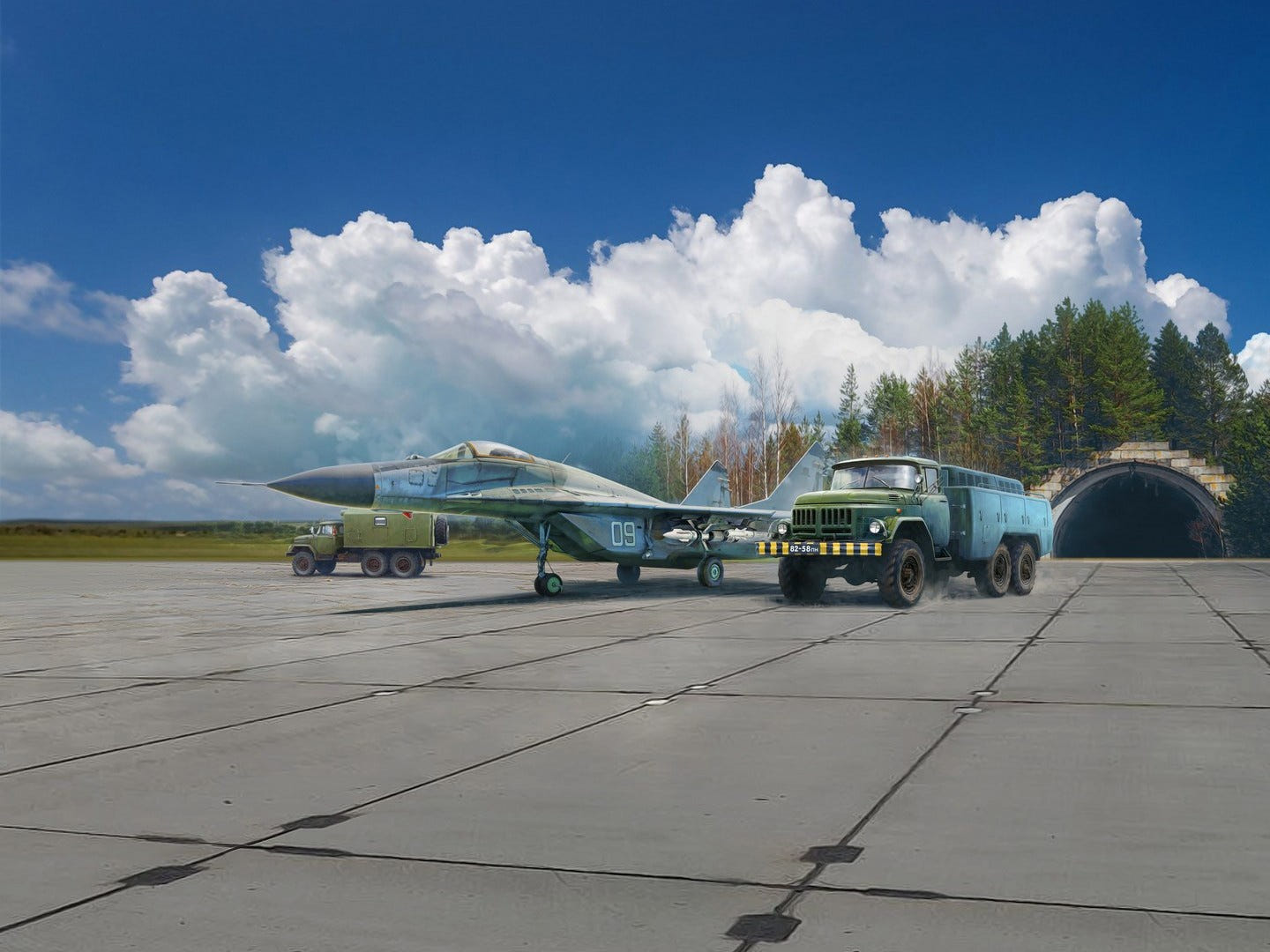 ICM 1:72 Soviet Military Airfield 1980s Set (MiG-29 / APA-50M / ZiL-131 / Airfield Plates) - ICMDS7203