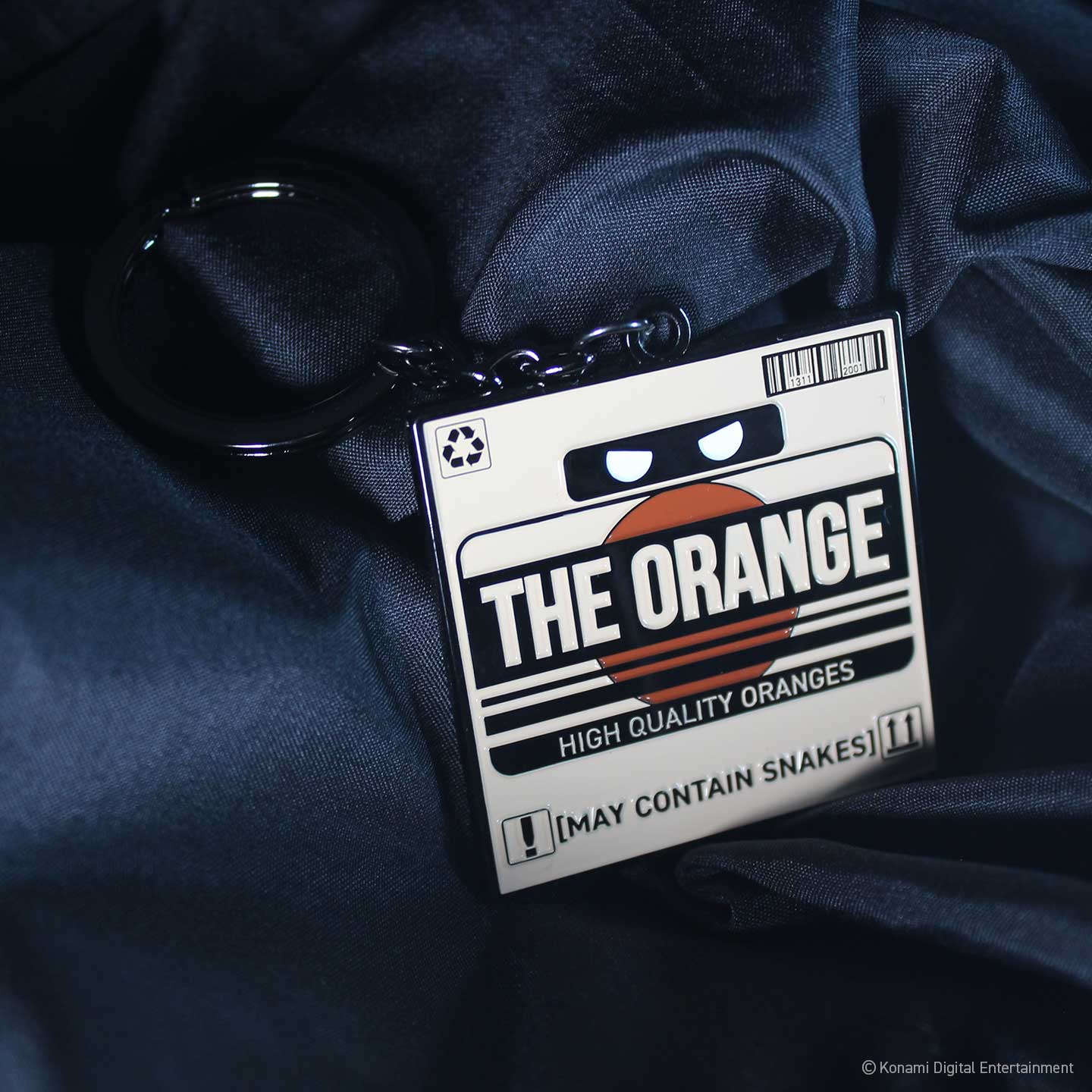 Metal Gear Solid 2 The Orange Cardboard Box Keyring - Loaded Dice