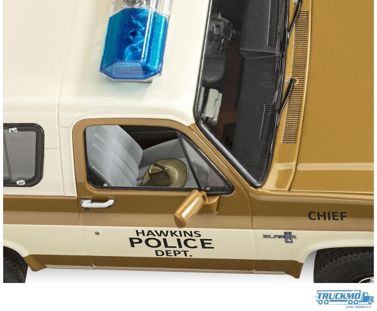 Revell 1985 Chevrolet K5 Blazer: Stranger Things 1:25 Scale - Loaded Dice