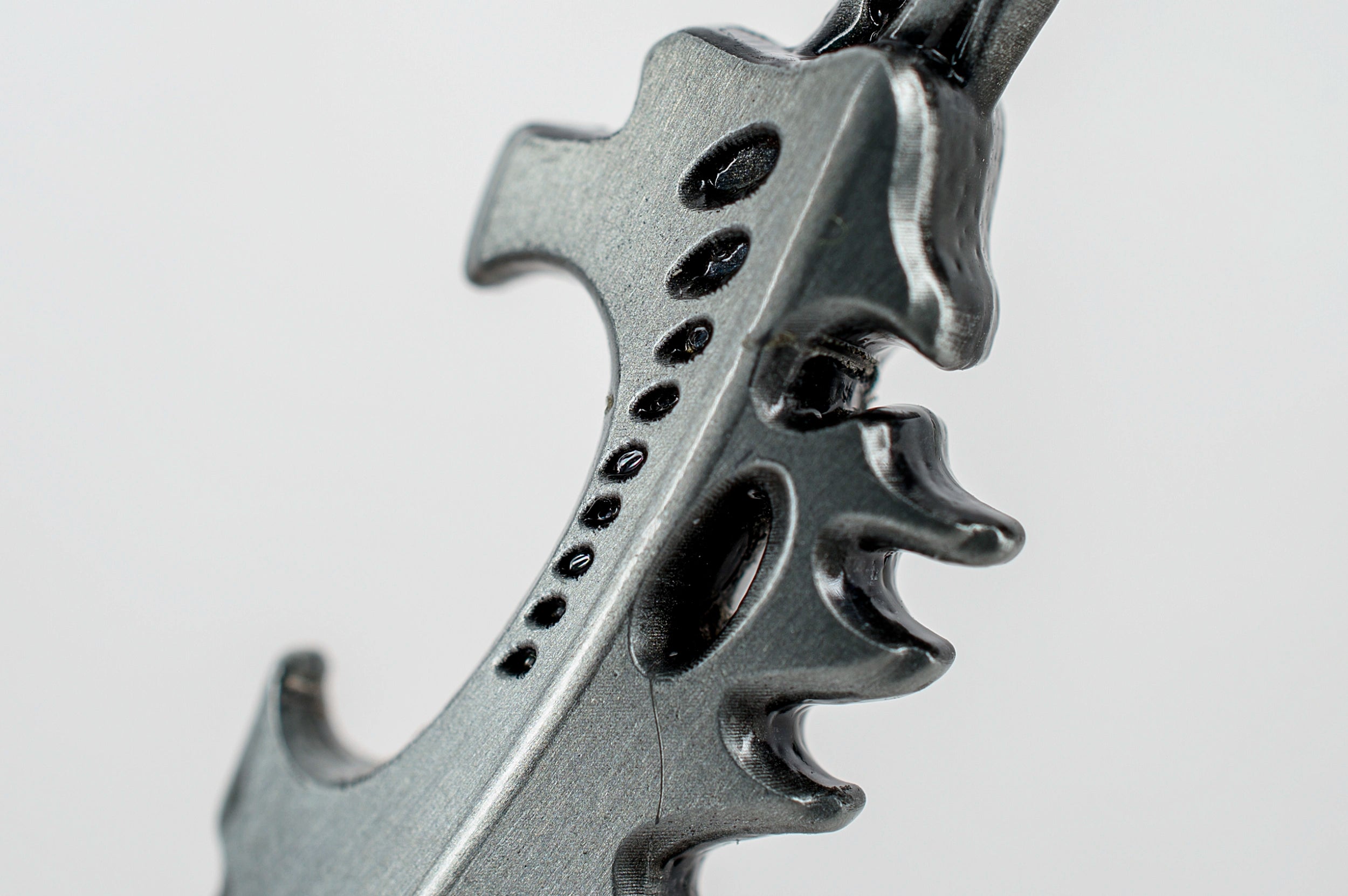 Warhammer 40,000: Tyranids Bonesword Bottle Opener - Loaded Dice