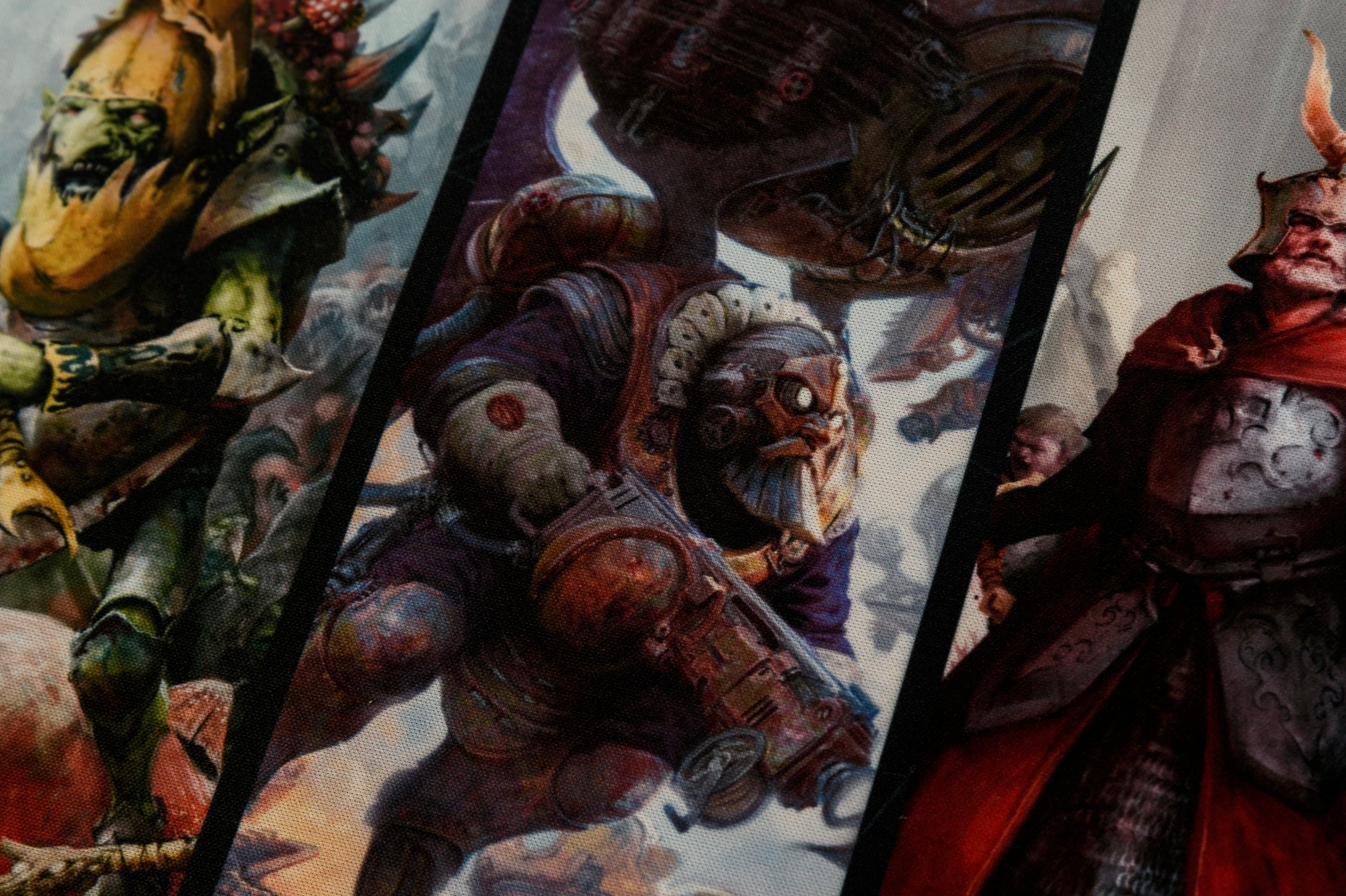 Warhammer: Age of Sigmar Battletome Covers Desk Mat - Loaded Dice