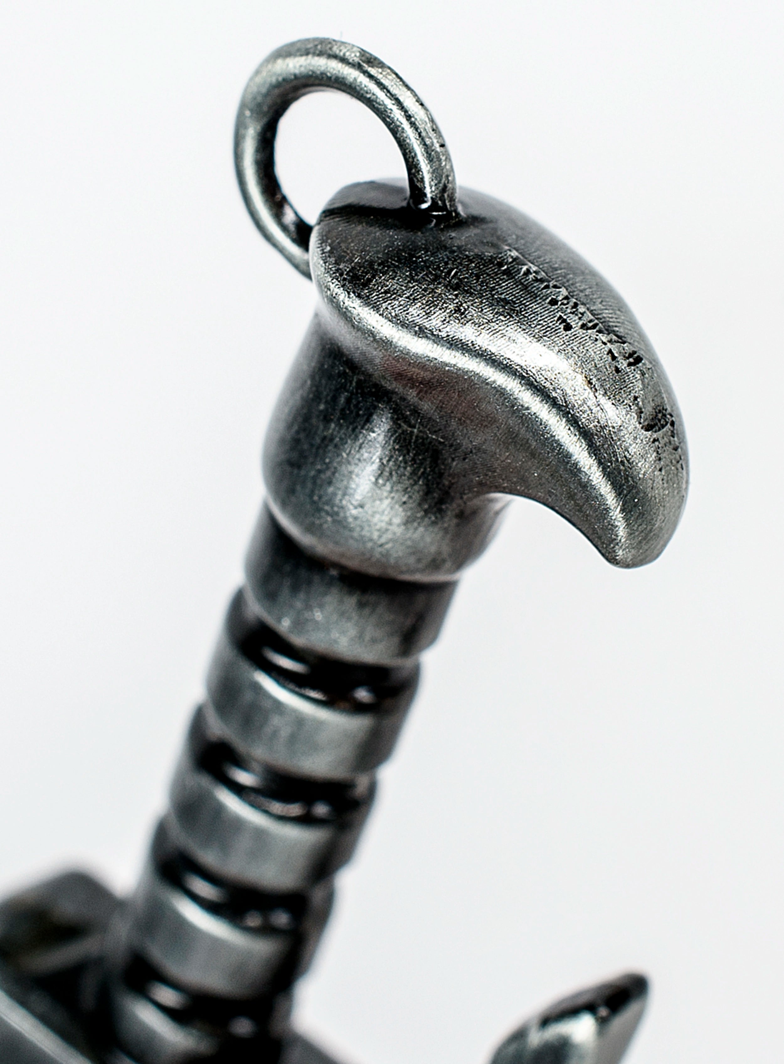 Warhammer 40,000: Adeptus Astartes Chainsword Bottle Opener - Loaded Dice