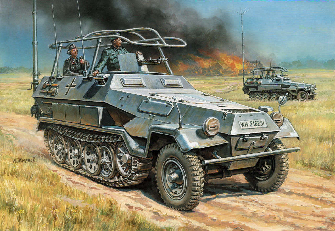 Zvezda 1:35 Sd. Kfz. 251/3 Ausf. B Half-Tracked Radio Car - Z3604