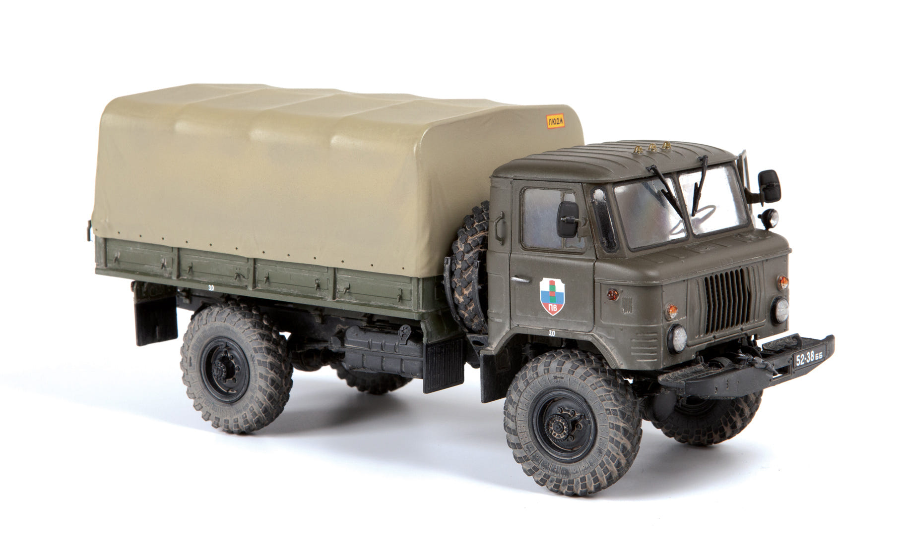 Zvezda 1:35 GAZ-66 Military Truck - Z3707