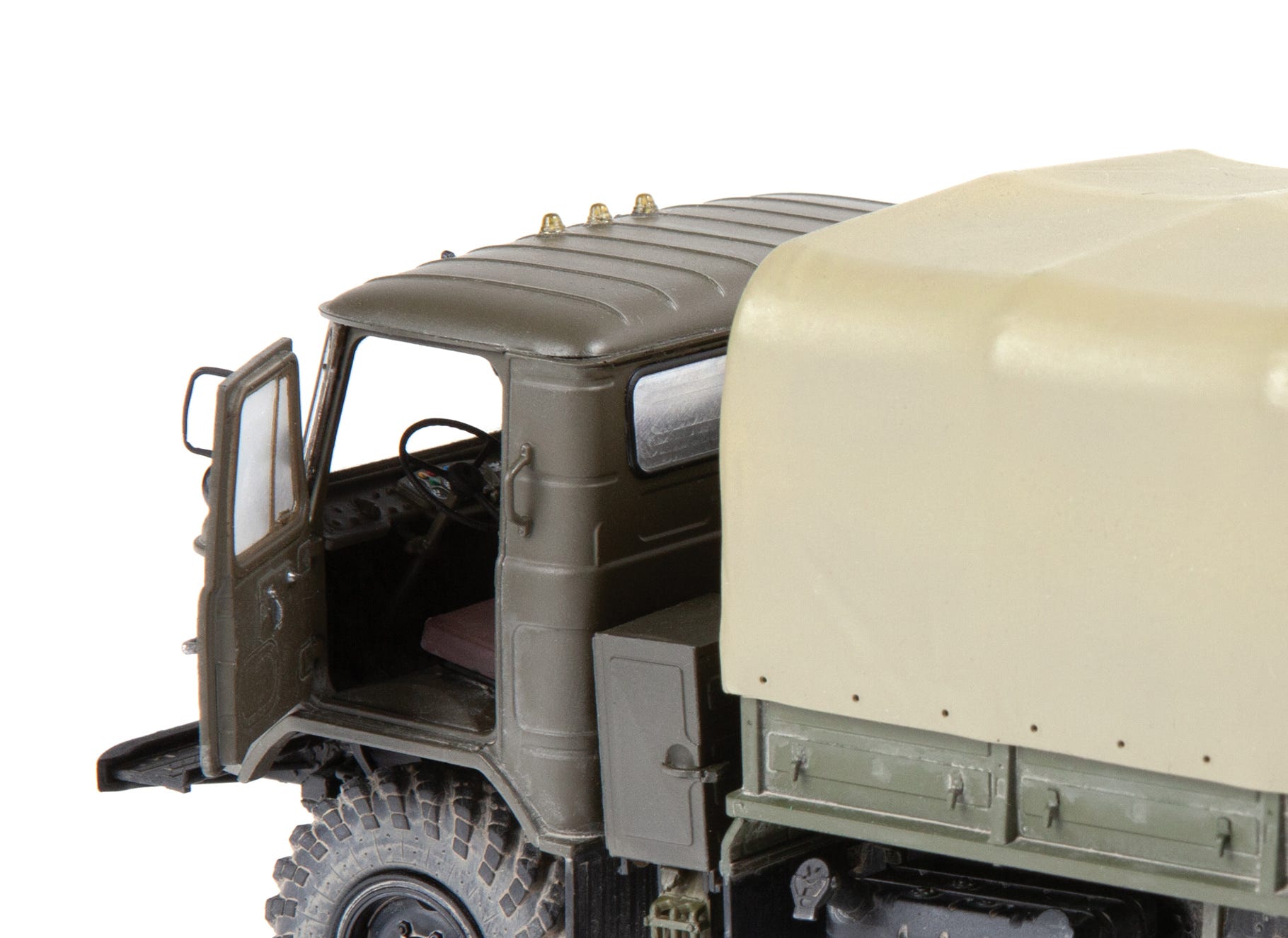 Zvezda 1:35 GAZ-66 Military Truck - Z3707
