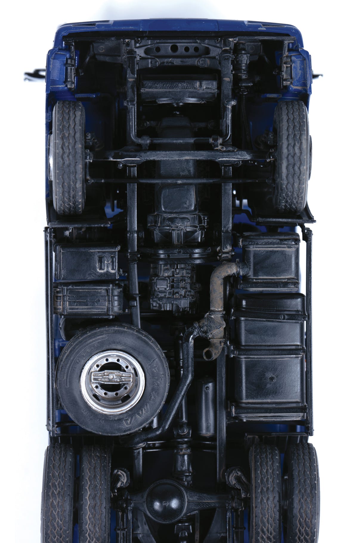 Zvezda 1:43 Kamaz Dump Truck - Z43006