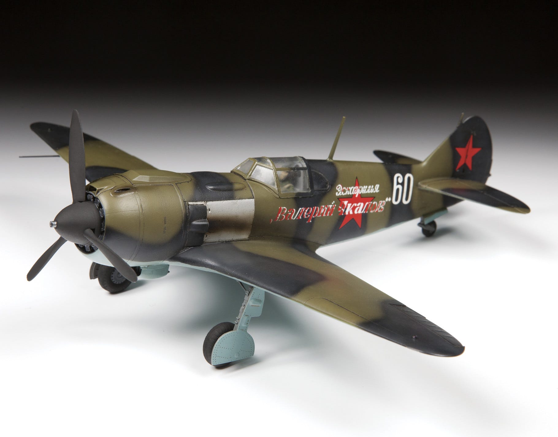 Zvezda 1:48 Lavochkin La-5 Soviet Fighter Aircraft - Z4803