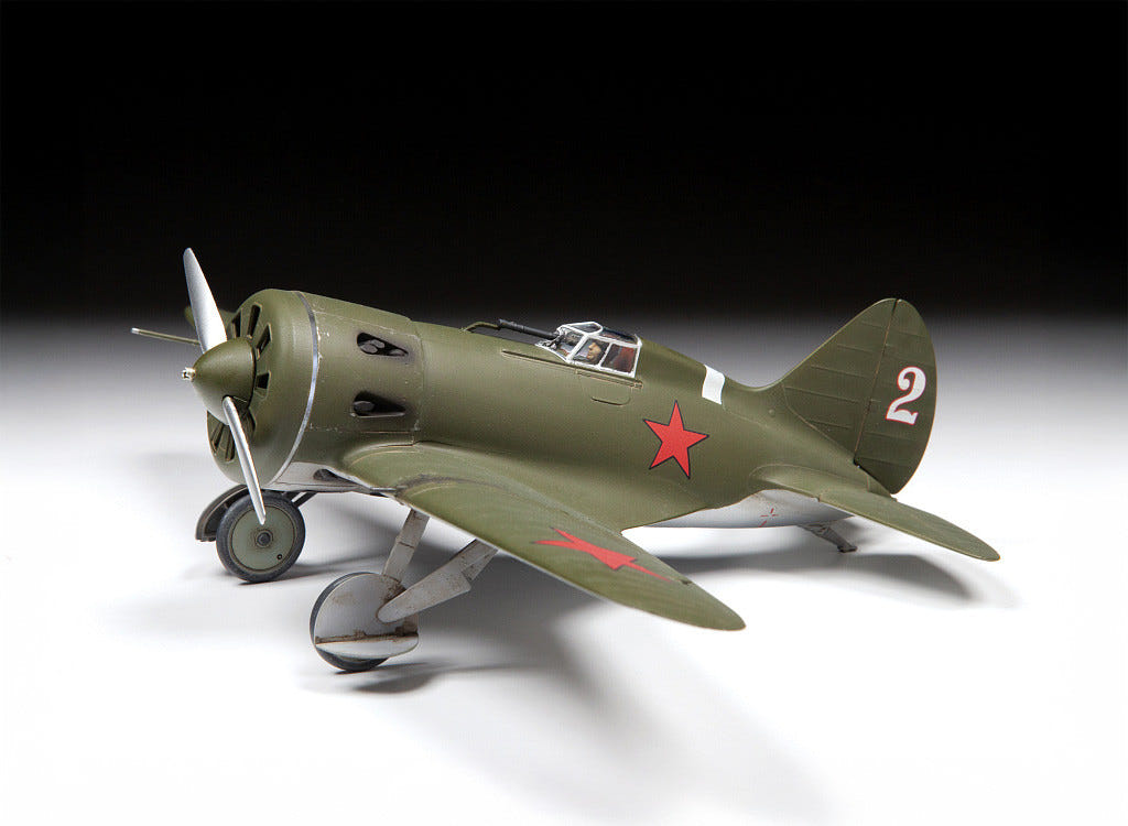 Zvezda 1:48 I-16 Soviet WWII Fighter - Z4832