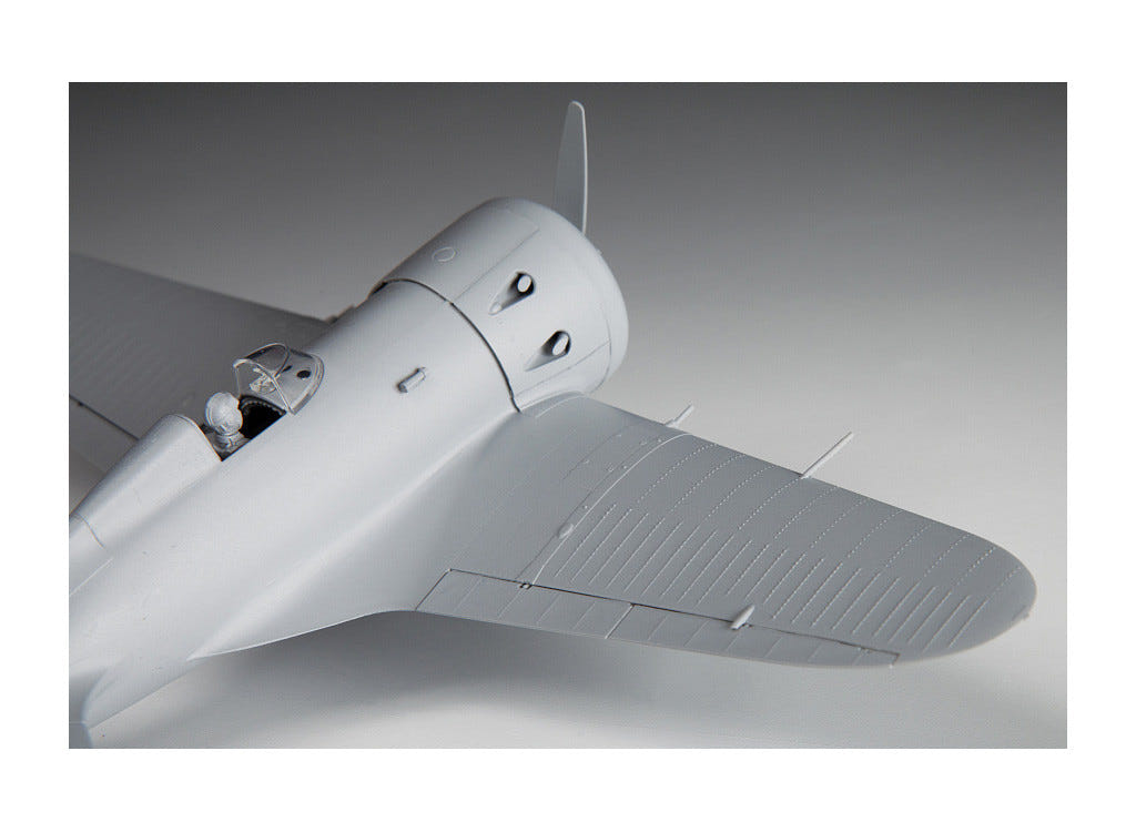 Zvezda 1:48 I-16 Soviet WWII Fighter - Z4832