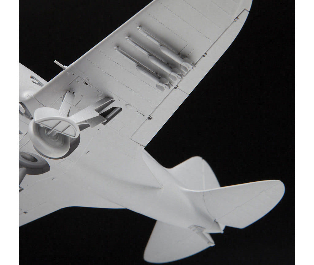 Zvezda 1:48 I-16 Soviet WWII Fighter - Z4832