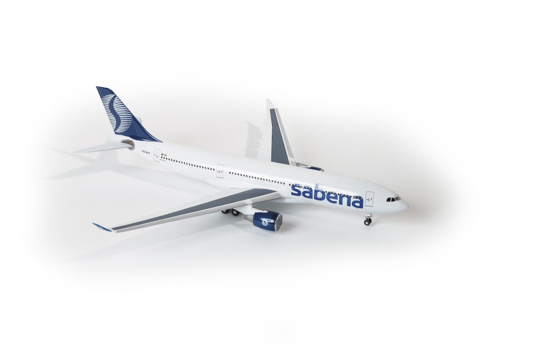 Zvezda 1:144 Airbus A330-200 - Z7047
