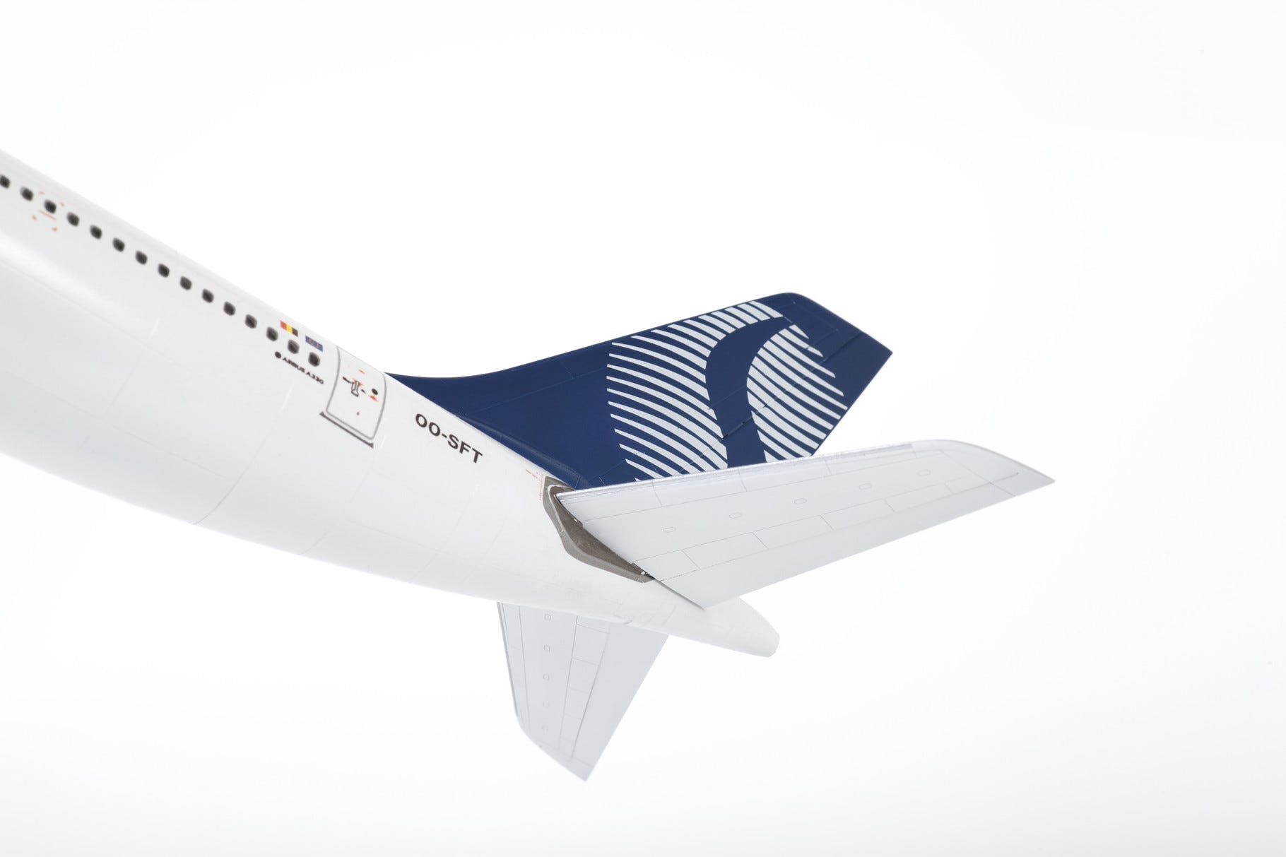 Zvezda 1:144 Airbus A330-200 - Z7047