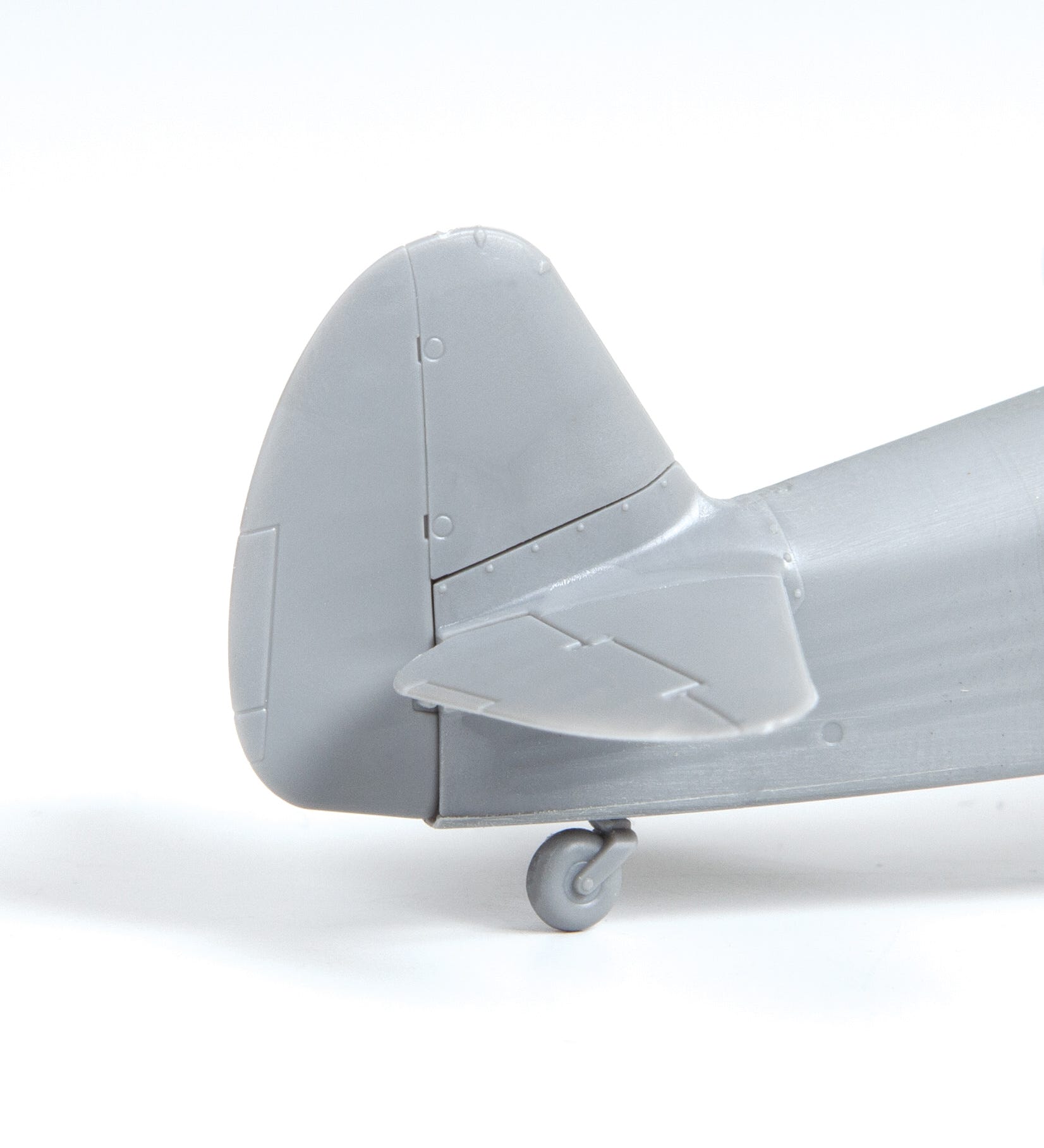 Zvezda 1:72 YAK-1 Fighter Plane - Z7327