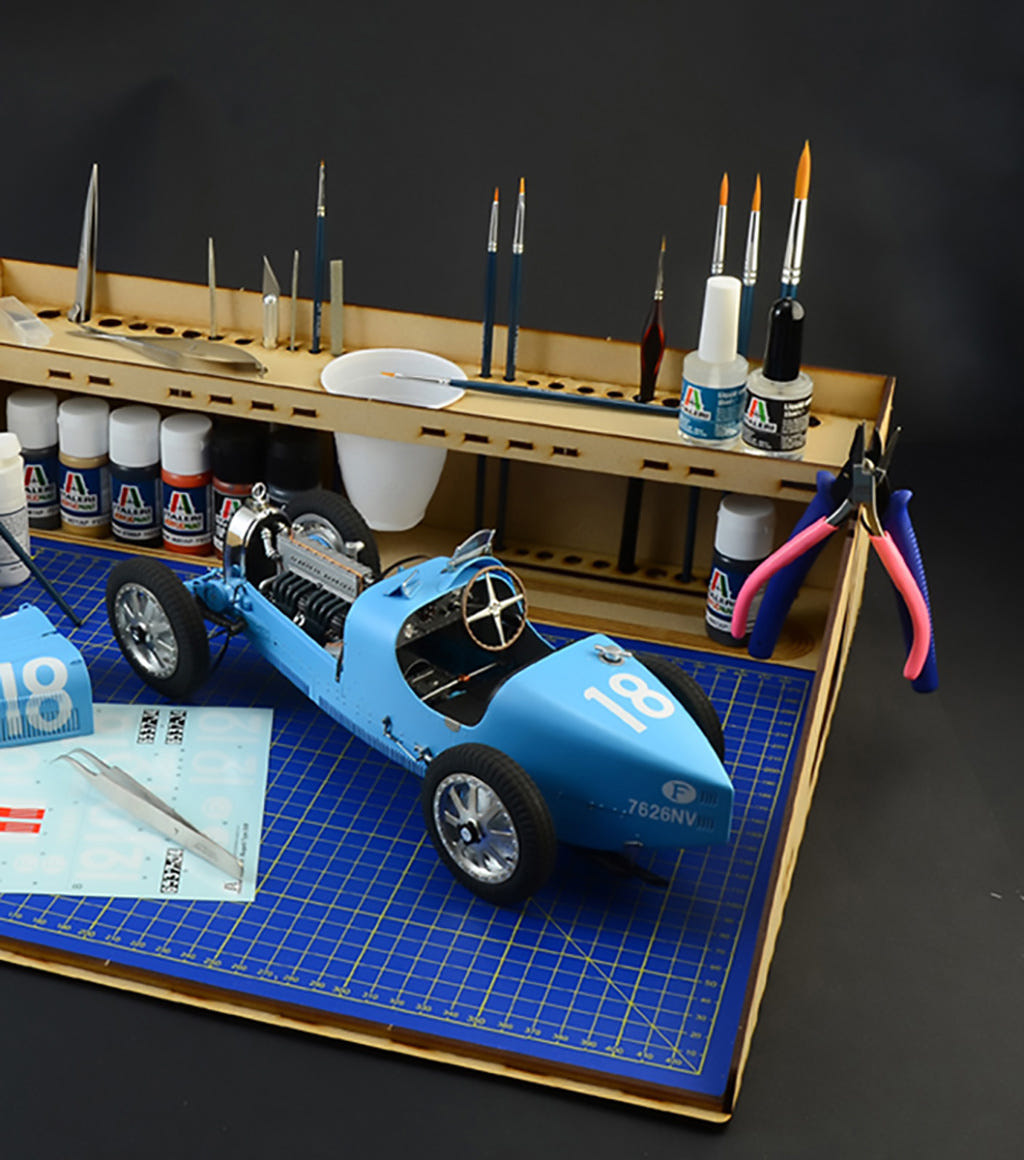 Italeri A3 Modelling Work Station - A50833