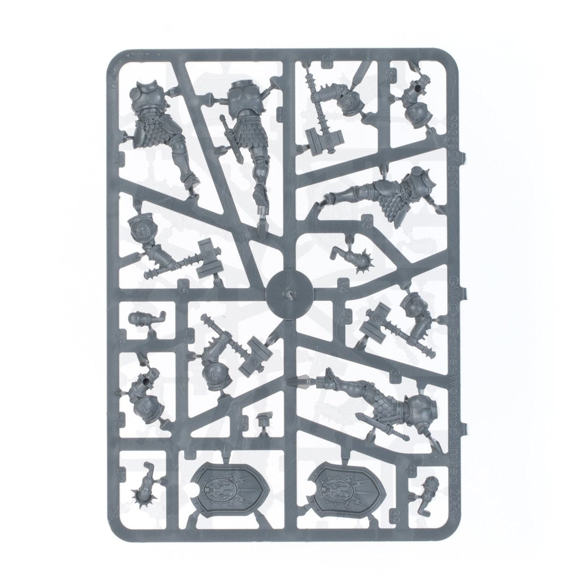Age of Sigmar Ultimate Starter Set unpainted plastic sprue, frame 8 of 14