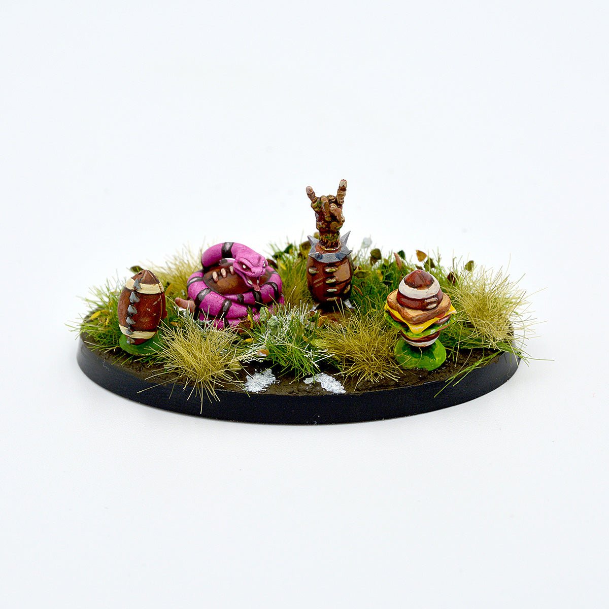 AK Interactive Fantasy Football Balls Diorama Basing Bits