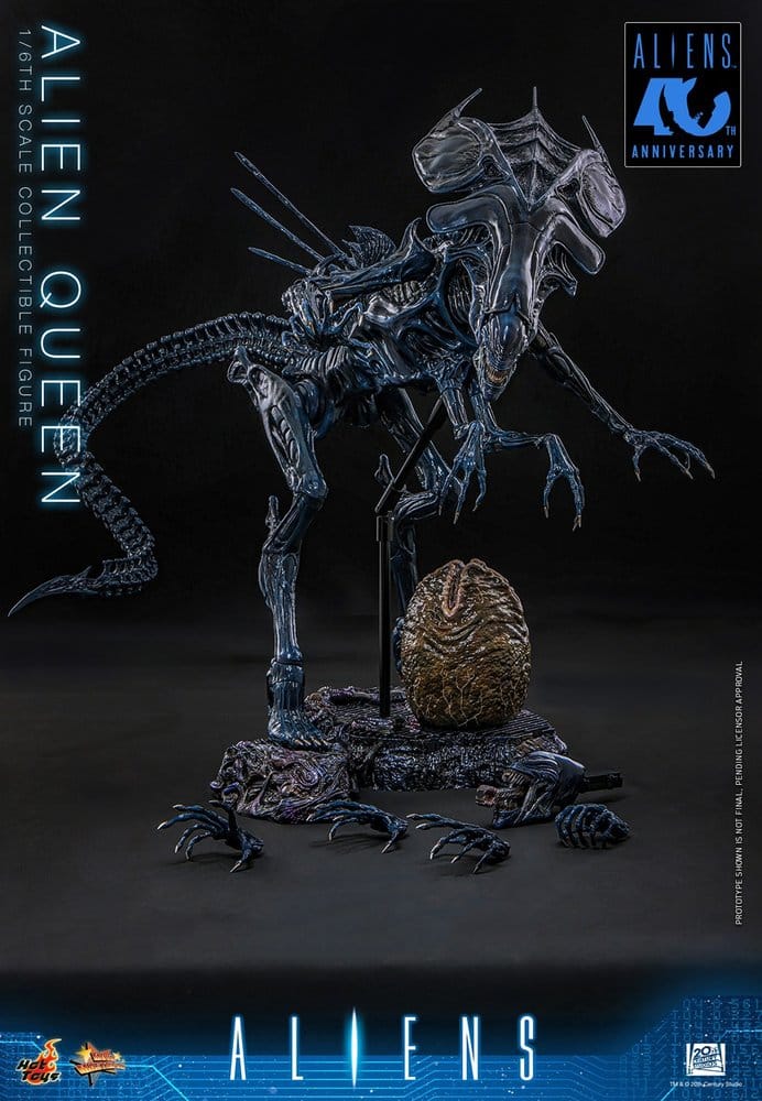 Hot Toys Alien Queen figure detail