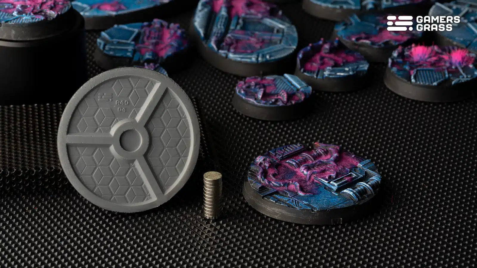 Battle Ready Bases Alien Infestation Round 40mm (x5) - Loaded Dice Barry Vale of Glamorgan CF64 3HD