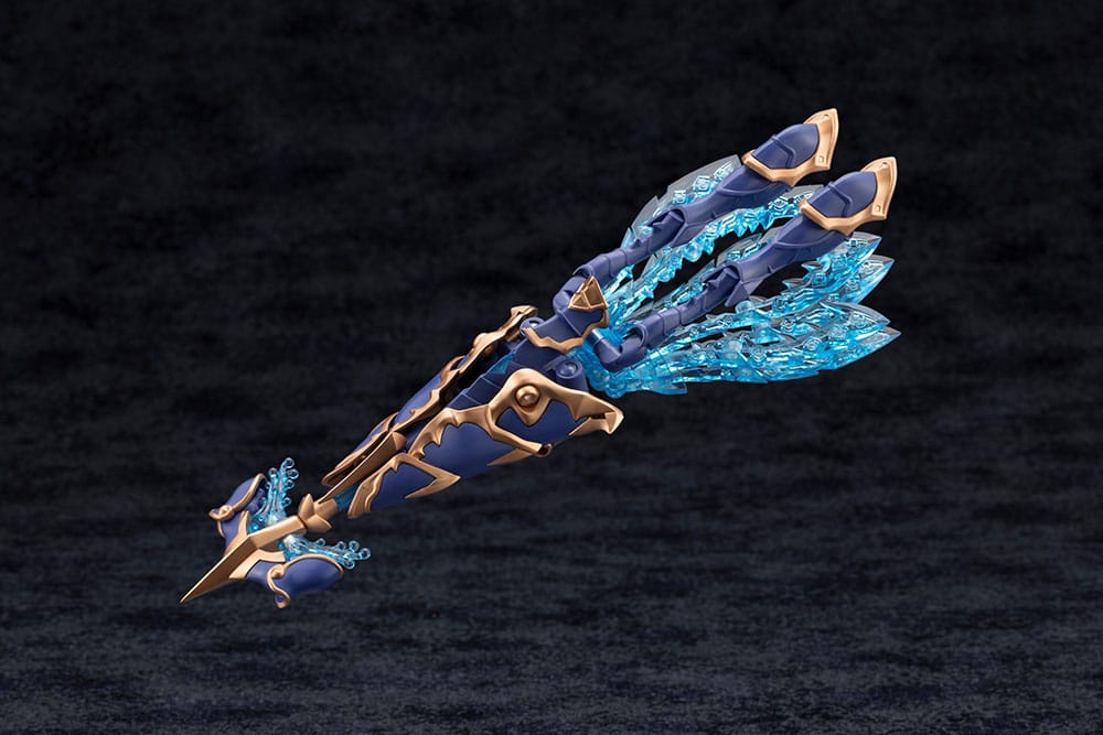 XenoAlma Trickle Dekapodia in Weaponry form as a long lance, angled view