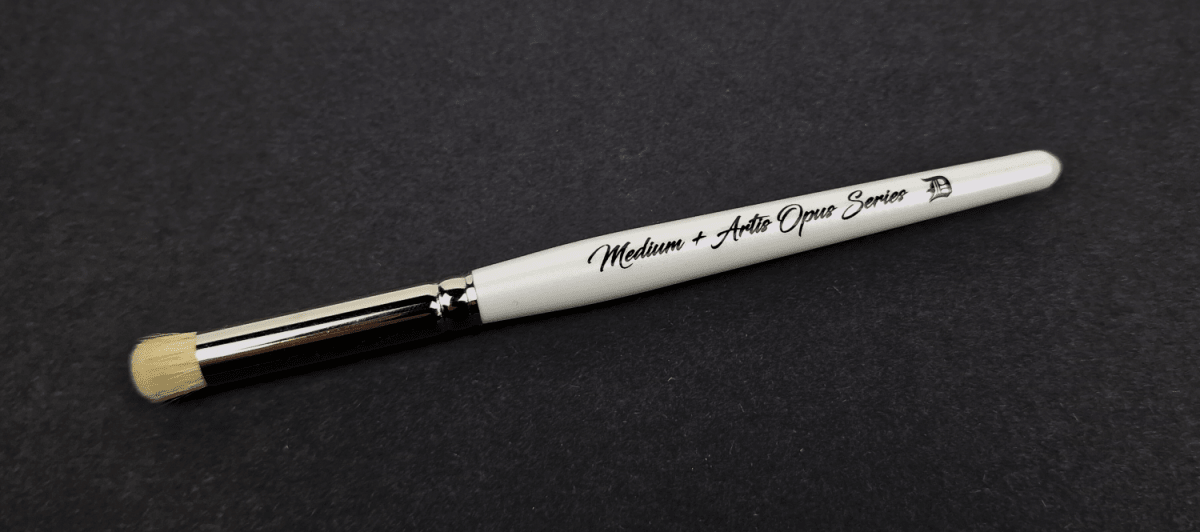Artis Opus Artis Opus - Series D - Brush Size M+ kolinsky sable miniature painting brush