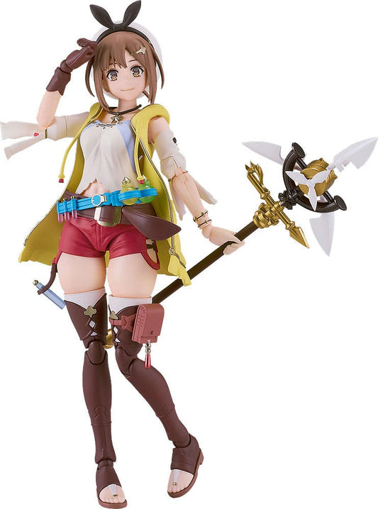 Max Factory Plamatea Atelier Ryza Reisalin Stout model kit built, holding the Celestial Seeker staff