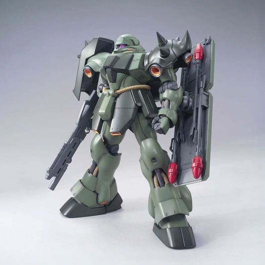 Bandai MG 1/100 AMS-119 Geara Doga kit, assembled green model with shield and machine gun