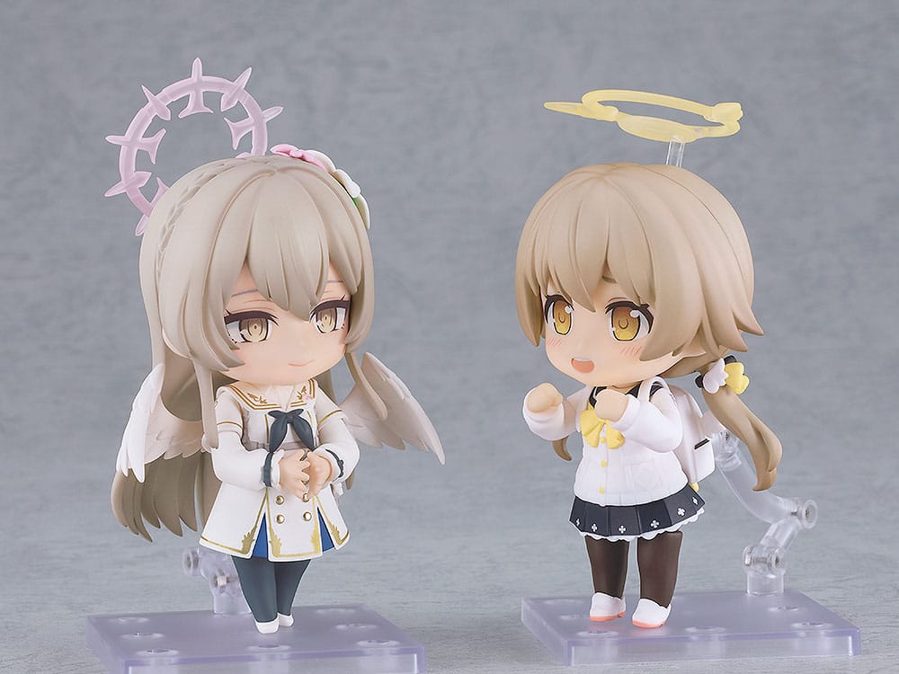 Nagisa Kirifuji Nendoroid displayed beside a light-brown-haired Blue Archive Nendoroid