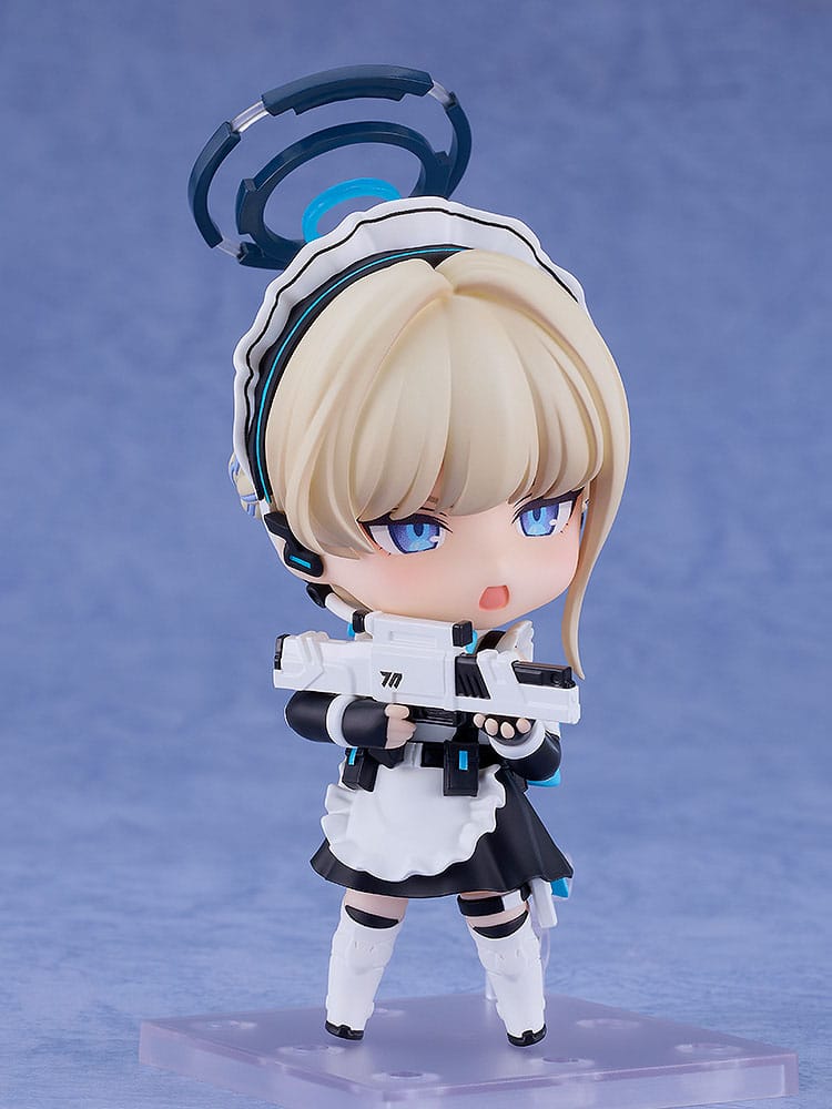 Toki Asuma Nendoroid with battle faceplate levelling the Secret Time assault rifle