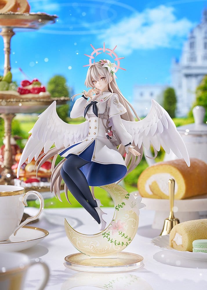 Blue Archive Nagisa 1/7 figure on moon base in an afternoon tea party scene