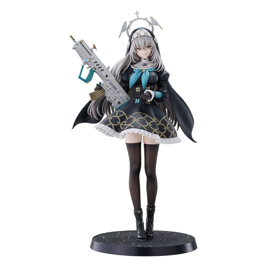 Max Factory Blue Archive Sakurako 1/7 scale figure holding her rifle, front view on round base
